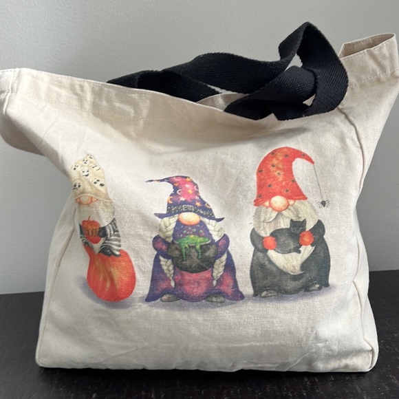 “Boo!” Gnome Reusable Tote - Picture 3 of 4